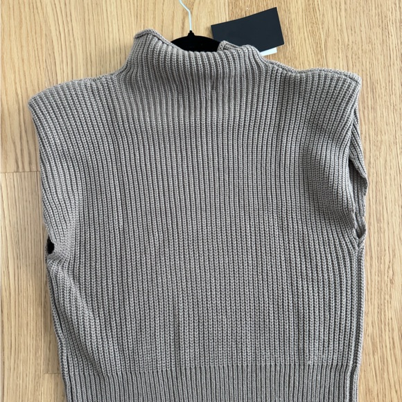 En Saison Sweater Pullover with shoulder pads Size: XS - Picture 5 of 10